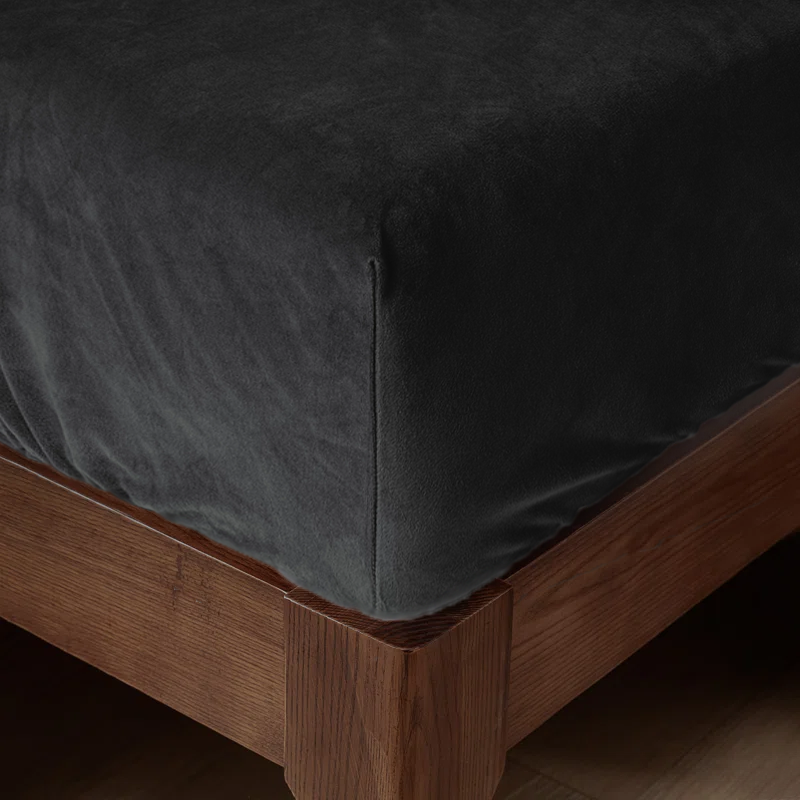 Drap-housse pour matelas velours noir obsidienne