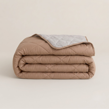 Cooling Comfort Bundel | 1 zomerdekbed + 2 slopen + 2 Cooling Hoofdkussens | Taupe 200x200